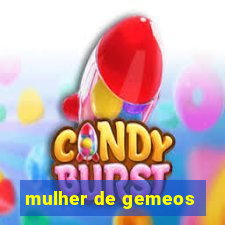 mulher de gemeos